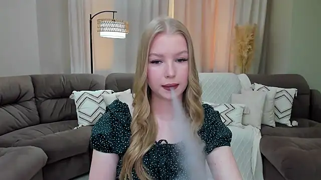shy  lady online show from May 31, 11:28 am