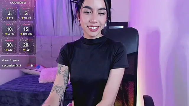 samy lewis online show from December 7, 1:36 am