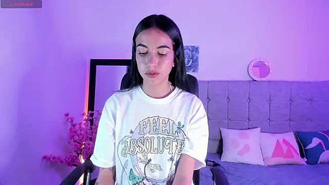 samy lewis online show from March 14, 1:16 am