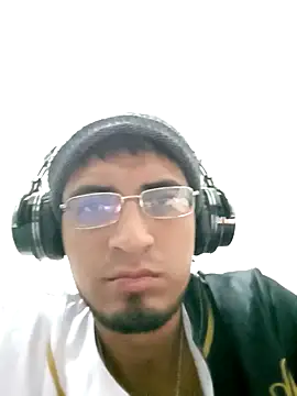 Snapshot of ale3J4a chatting on January 29, 4:58 am ale3J4a online show from January 29, 4:58 am