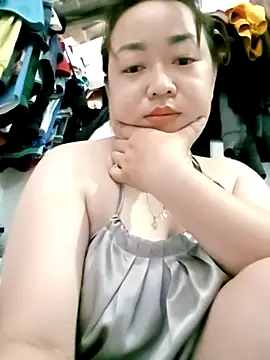 VyOanh2K online show from March 1, 1:43 am