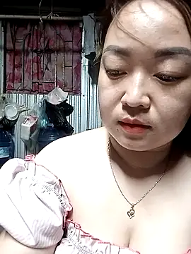 VyOanh2K online show from March 4, 5:24 pm