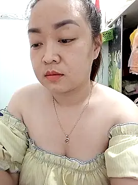 VyOanh2K online show from March 19, 4:24 pm