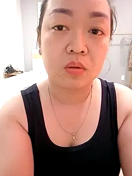 VyOanh2K online show from March 21, 9:01 am