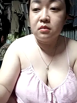 VyOanh2K online show from October 5, 3:10 pm