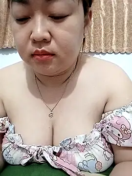 VyOanh2K online show from November 16, 3:39 pm