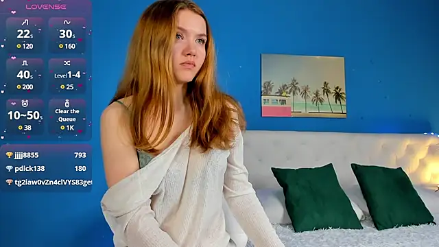 Eva  Lewis online show from March 18, 7:19 am