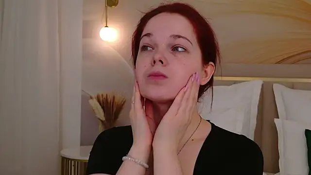 DeniseReese online show from April 15, 2:29 am