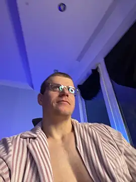 Bruno Banani online show from September 25, 8:34 pm