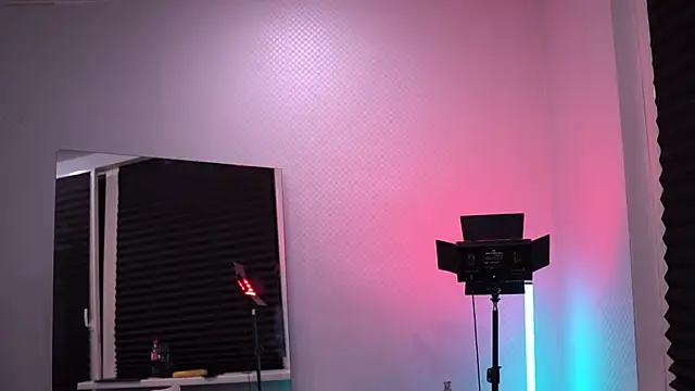 Bruno Banani online show from October 27, 5:50 pm