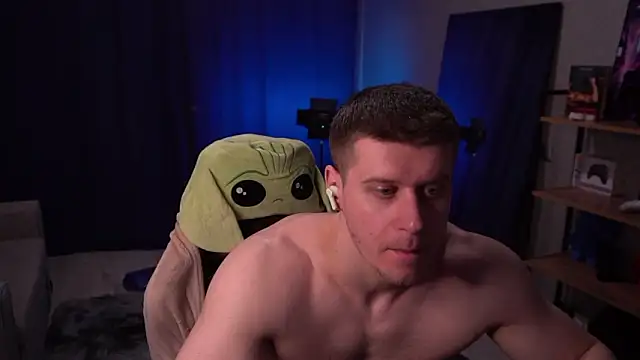 Bruno Banani online show from March 28, 7:35 pm