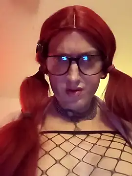 Snapshot of sissytrapdolly24 chatting on September 23, 7:17 pm sissytrapdolly24 online show from September 23, 7:17 pm