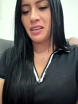 Sara luna  online show from December 15, 12:37 am