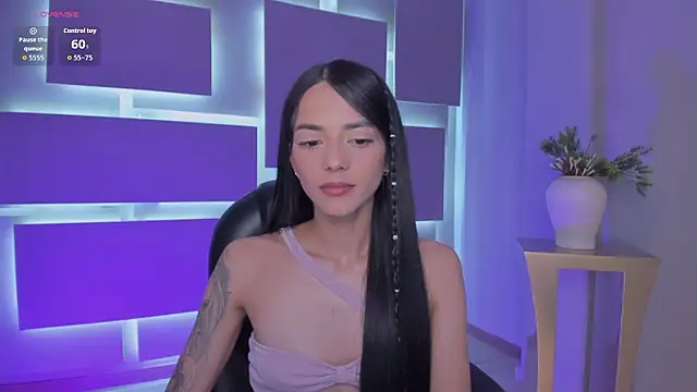 Snapshot of HannahJamesX chatting on February 6, 3:22 am HannahJamesX online show from February 6, 3:22 am