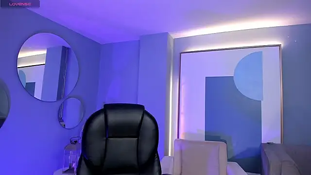 HannahJamesX online show from June 19, 12:42 pm