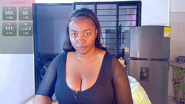 CiaraEbony online show from March 2, 1:47 am