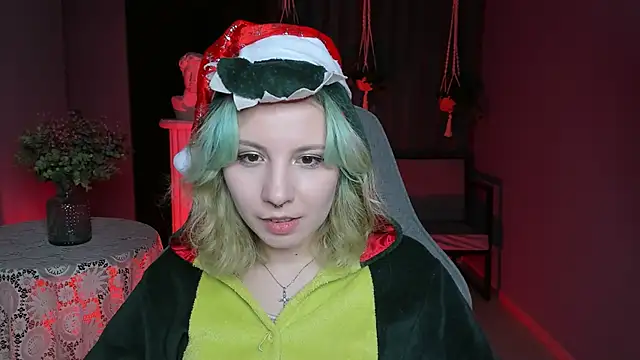 Snapshot of JasmineMilko chatting on December 24, 11:17 am JasmineMilko online show from December 24, 11:17 am
