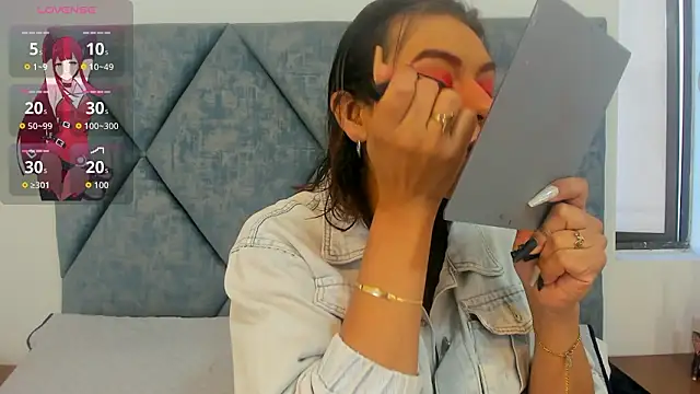 Snapshot of Maiskeen_Zamara chatting on February 27, 12:05 pm Maiskeen Zamara online show from February 27, 12:05 pm