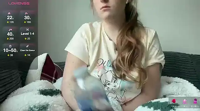 lilsbabyxo online show from December 2, 3:03 pm