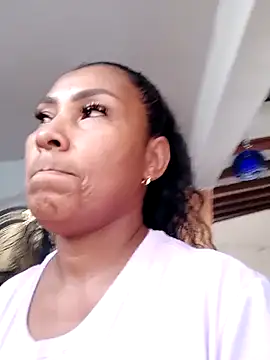 Snapshot of OliviaBurning chatting on March 21, 7:35 pm OliviaBurning online show from March 21, 7:35 pm