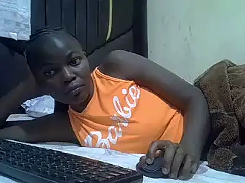 Snapshot of pretty_vivy chatting on March 5, 4:02 am pretty vivy online show from March 5, 4:02 am