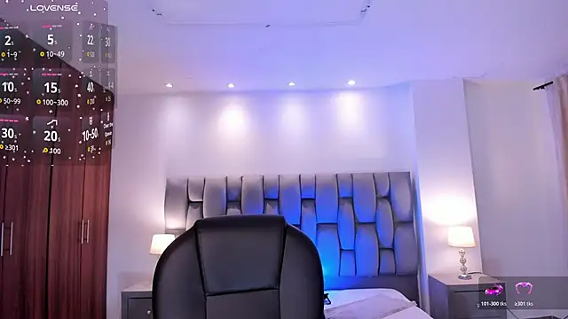 amelie jhons online show from January 8, 9:50 pm