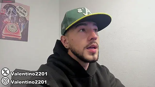 Valentino Xander online show from March 8, 1:28 am