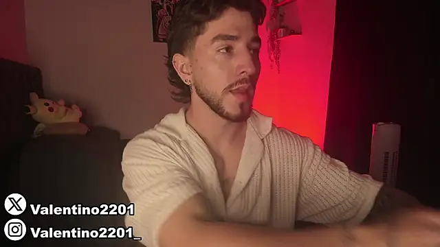 Valentino Xander online show from March 11, 1:59 am