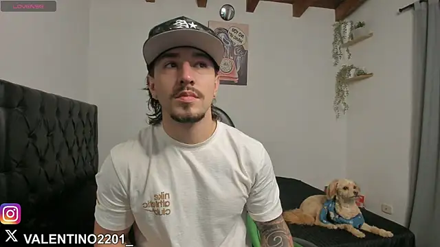 Valentino Xander online show from October 6, 10:07 pm