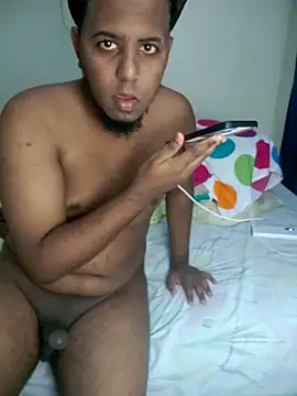 Snapshot of anubi0880 chatting on July 1, 11:59 pm anubi0880 online show from July 1, 11:59 pm