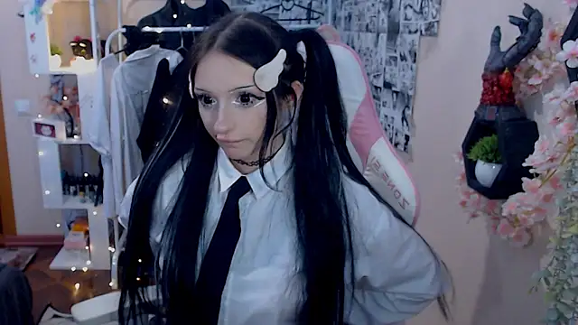 hikmurr online show from December 7, 8:16 pm