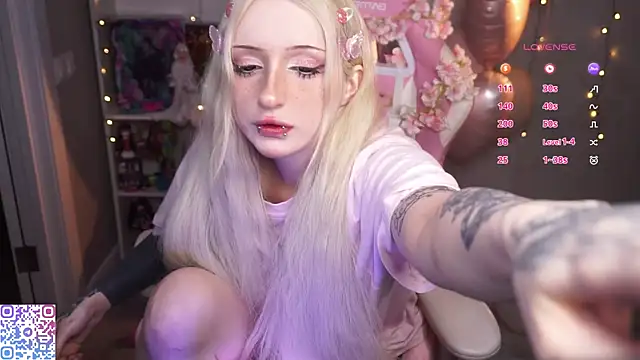 hikmurr online show from April 5, 8:28 pm