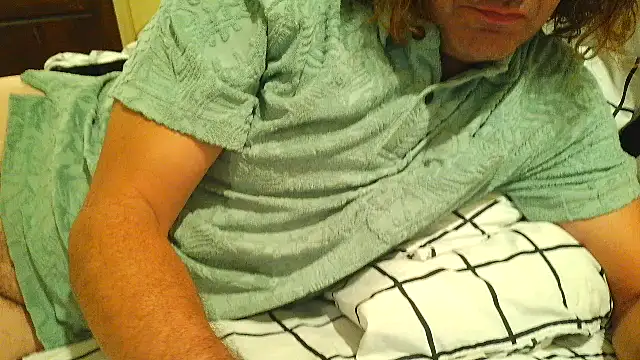 costanza7070 online show from October 6, 3:59 am