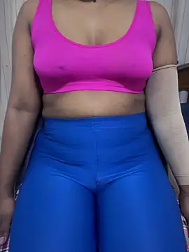 Snapshot of NethuQueen chatting on February 28, 4:32 am NethuQueen online show from February 28, 4:32 am