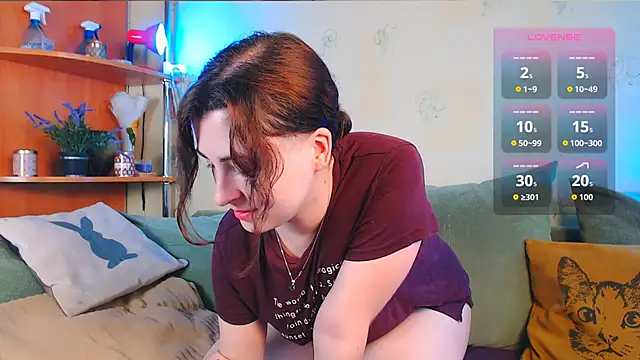 Snapshot of Caroline1995 chatting on October 13, 7:19 am Caroline1995 online show from October 13, 7:19 am