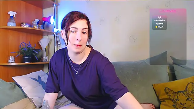 Snapshot of Caroline1995 chatting on November 23, 8:14 am Caroline1995 online show from November 23, 8:14 am