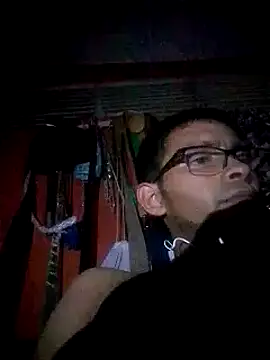 Snapshot of VL25DN26 chatting on January 10, 5:47 am VL25DN26 online show from January 10, 5:47 am