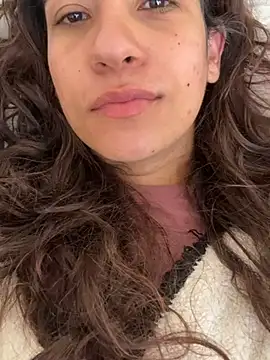 ValeriEvan online show from December 13, 1:12 pm