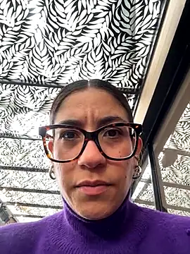 ValeriEvan online show from February 17, 8:15 pm