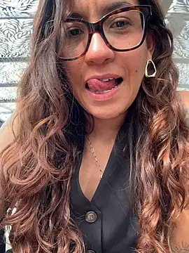 ValeriEvan online show from February 27, 8:20 pm