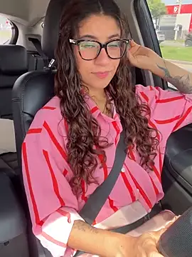 ValeriEvan online show from March 6, 7:32 pm