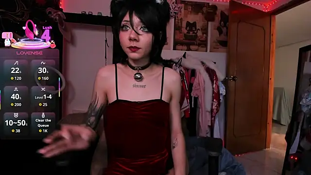 Alicedangerrr online show from July 21, 10:56 pm