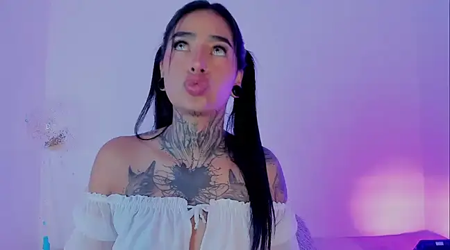 shadowcatt  online show from January 5, 12:52 am