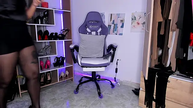 angelica sparks online show from January 25, 3:09 am