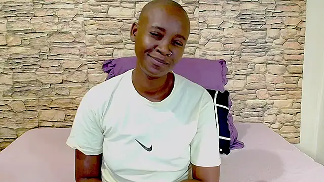 Snapshot of EbonyOlive69 chatting on May 1, 5:17 pm EbonyOlive69 online show from May 1, 5:17 pm