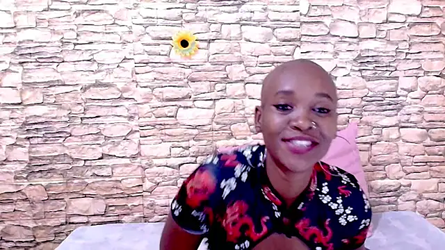 Snapshot of EbonyOlive69 chatting on May 28, 7:44 pm EbonyOlive69 online show from May 28, 7:44 pm