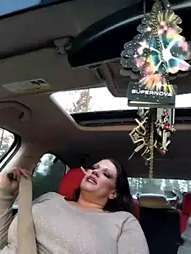 Snapshot of Throats chatting on September 20, 1:45 pm Throats online show from September 20, 1:45 pm