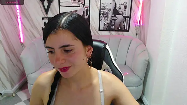 Snapshot of _samantha_b chatting on December 26, 6:54 pm samantha b online show from December 26, 6:54 pm