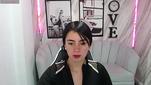 Snapshot of _samantha_b chatting on January 8, 12:47 pm samantha b online show from January 8, 12:47 pm