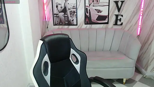 Snapshot of _samantha_b chatting on January 24, 12:52 pm samantha b online show from January 24, 12:52 pm